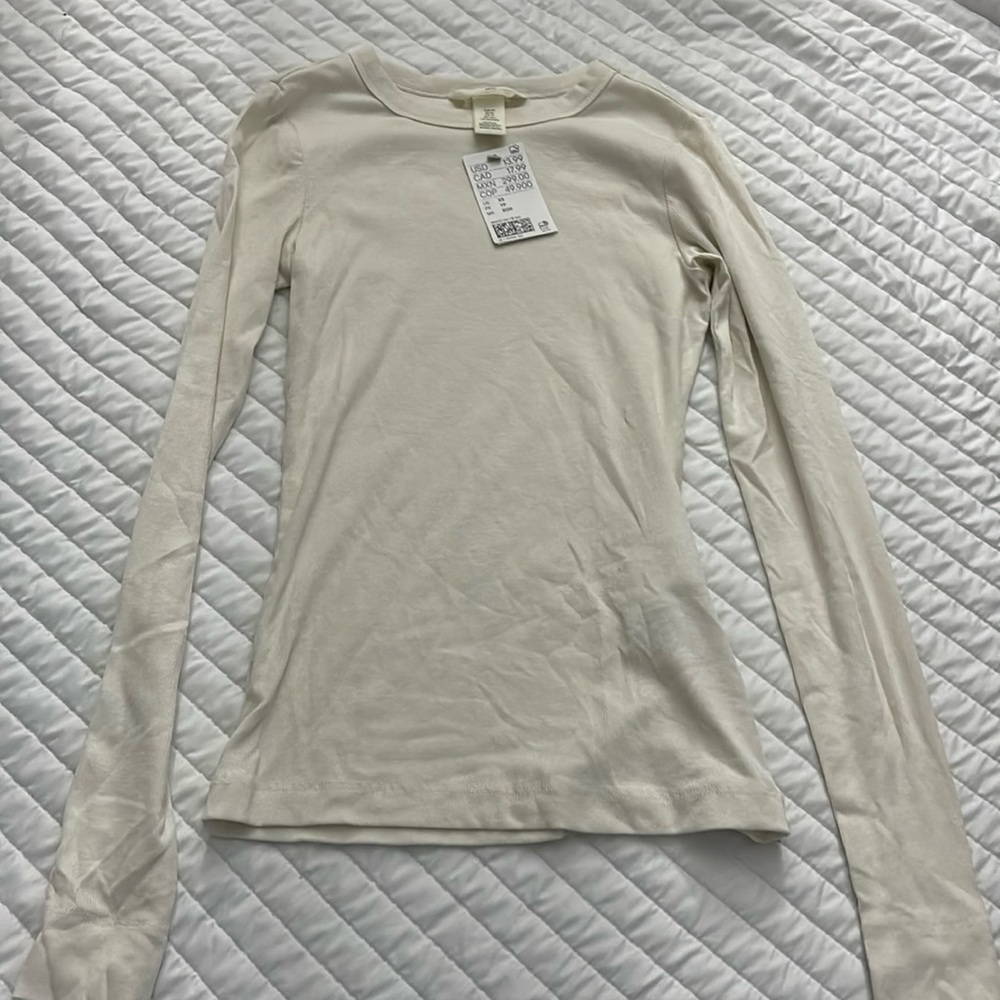 NWT H and M LONG SLEEVE TOP SZ XS
